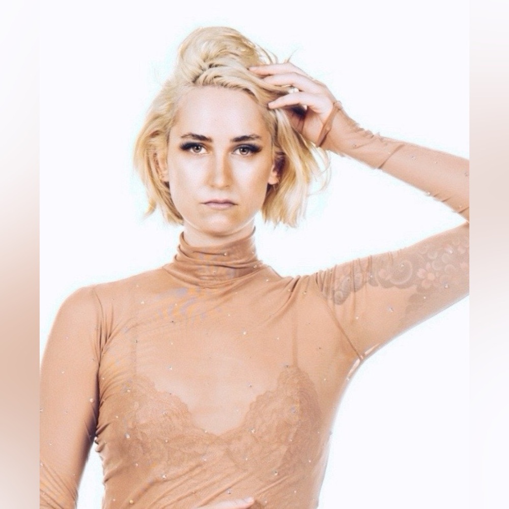 Meet your Posher, Jessica